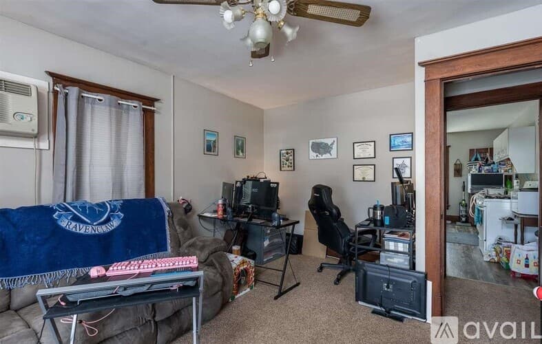 Mankato Apartment: 501 N 5th St