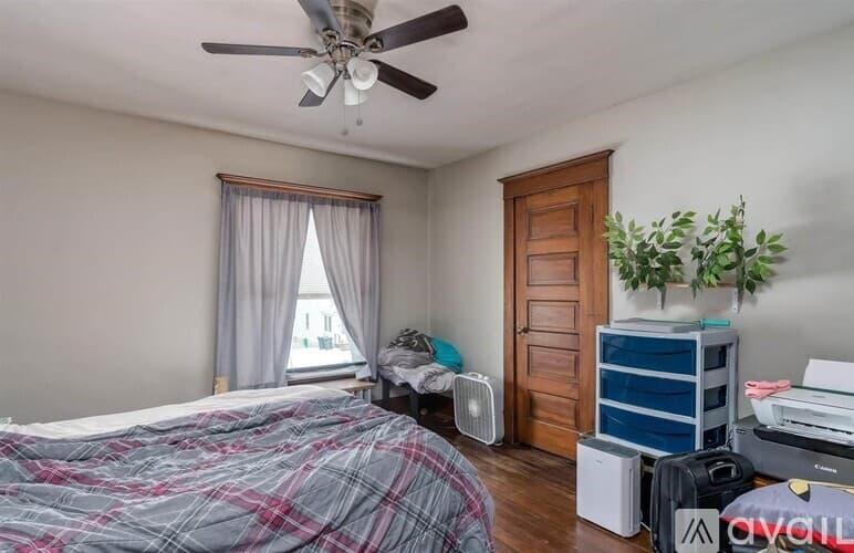 Mankato Apartment: 501 N 5th St