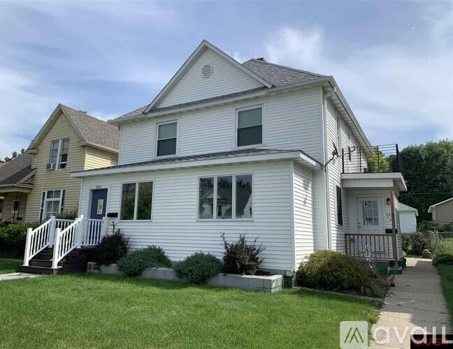 Mankato Apartment: 501 N 5th St