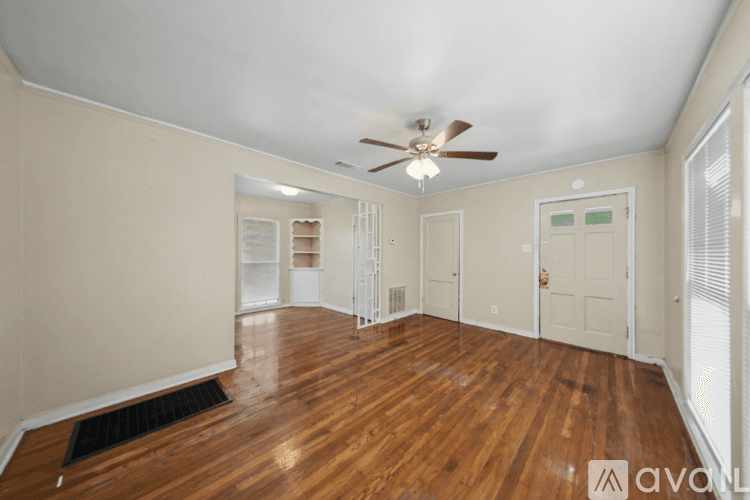 Temple House: 1502 S 7th St