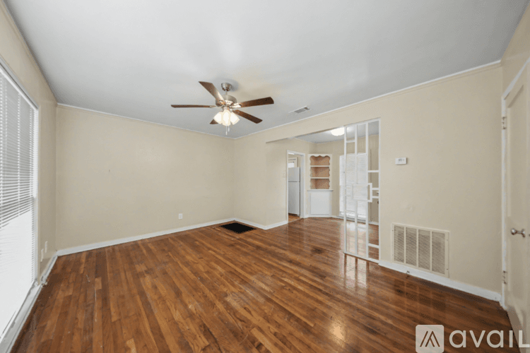 Temple House: 1502 S 7th St