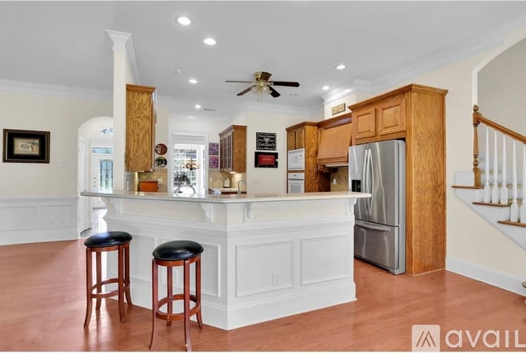 Jonesboro House: 8225 Seven Oaks Drive