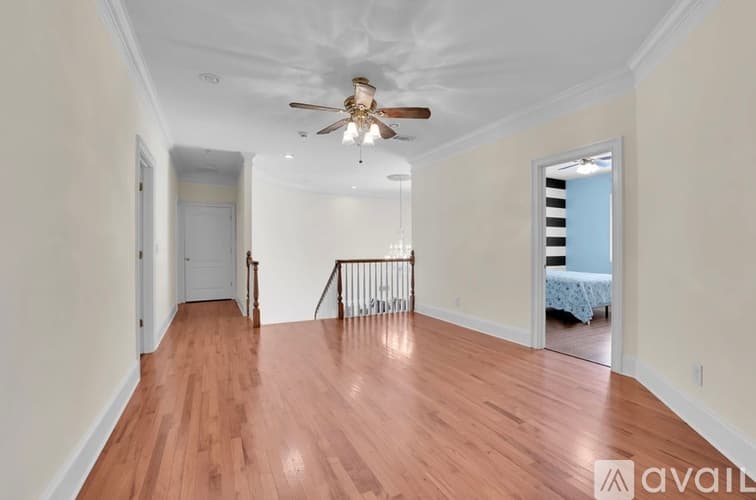 Jonesboro House: 8225 Seven Oaks Drive