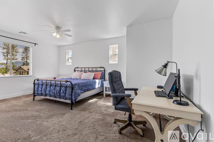 Flagstaff Townhome: 3271 S Burgess Ln