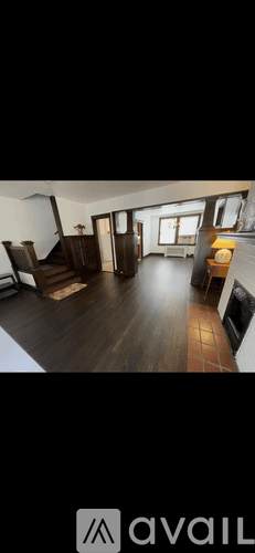 Pittsburgh Townhome: 511 South Graham Street