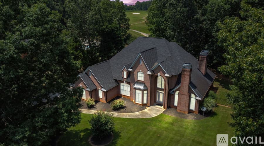 Jonesboro House: 8225 Seven Oaks Drive