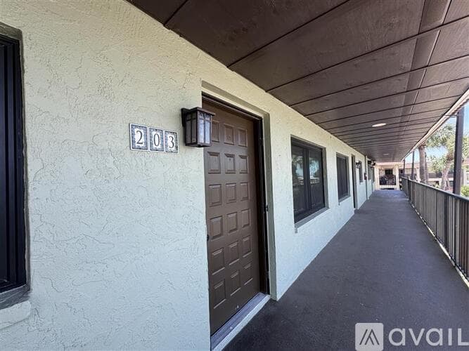 Venice Condo: 1258 Barbara Dr