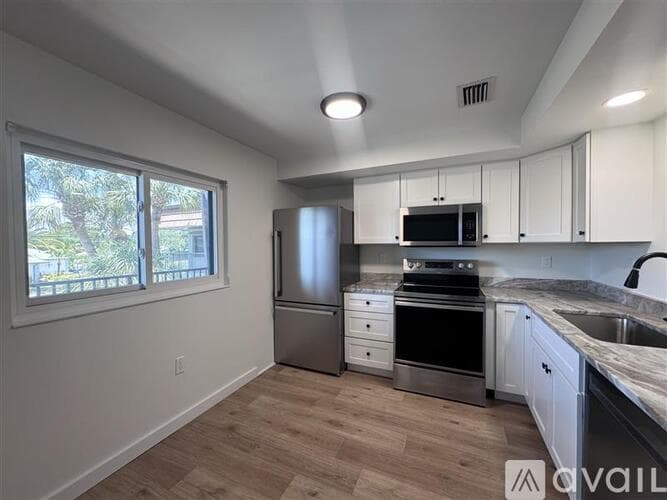 Venice Condo: 1258 Barbara Dr