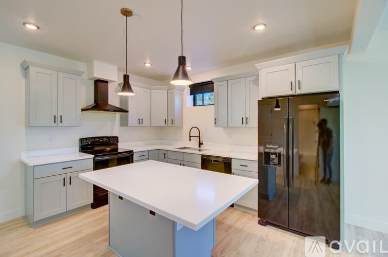 Flagstaff Apartment: 1206 East Jen Drive