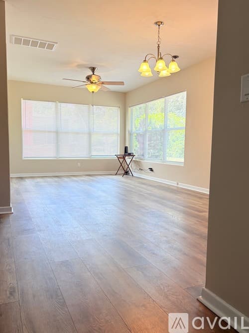 Clearwater House: 1506 Barbara Avenue