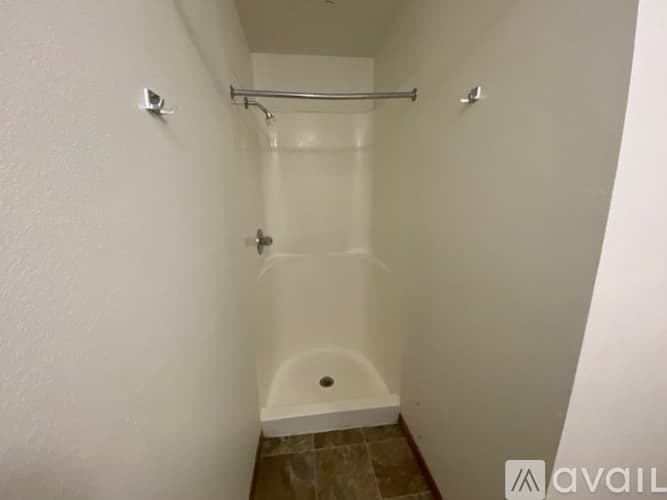 St. Cloud Apartment: 1010 6th Ave S