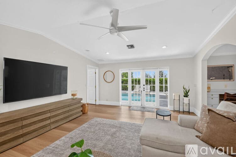 Delray Beach House: 107 Northwest 17th Street