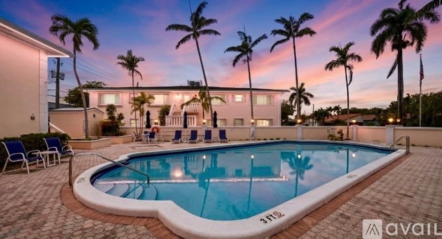 Fort Lauderdale Condo: 2230 Northeast 56th Place