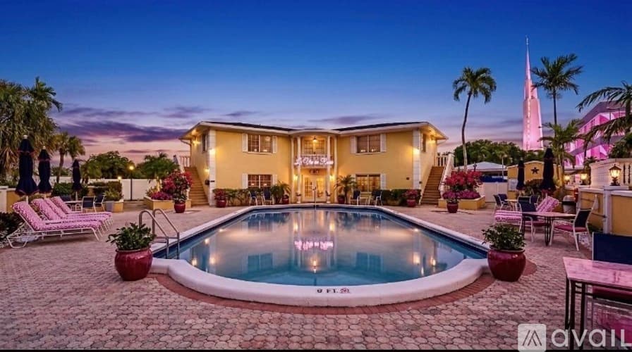 Fort Lauderdale Condo: 2230 Northeast 56th Place
