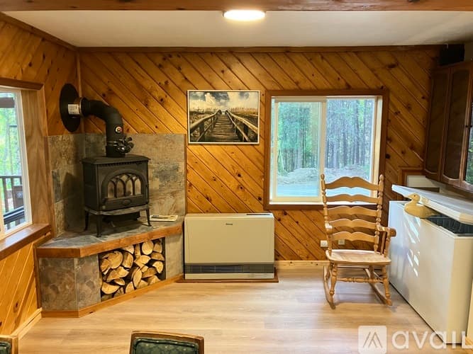 Soldotna House: 35090 Hager Blvd
