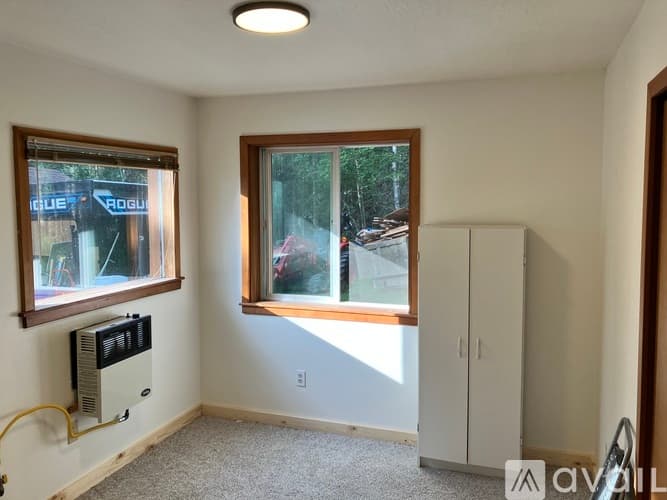 Soldotna House: 35090 Hager Blvd