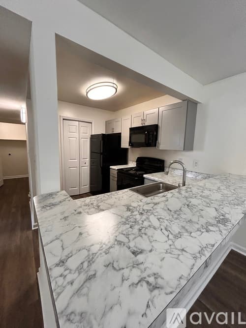 Savannah Apartment: 1149 Fords Pointe Circle