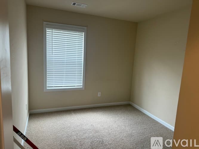 Jackson Townhome: 213 Camellia Court