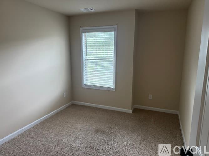 Jackson Townhome: 213 Camellia Court