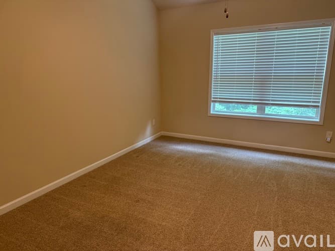 Jackson Townhome: 213 Camellia Court