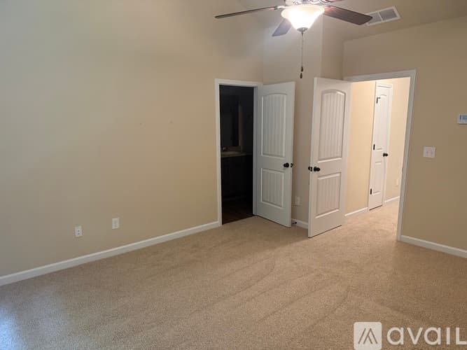 Jackson Townhome: 213 Camellia Court