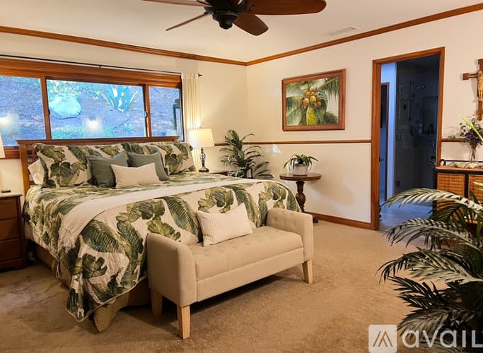 Santa Barbara Apartment: 1122 Palomino Road