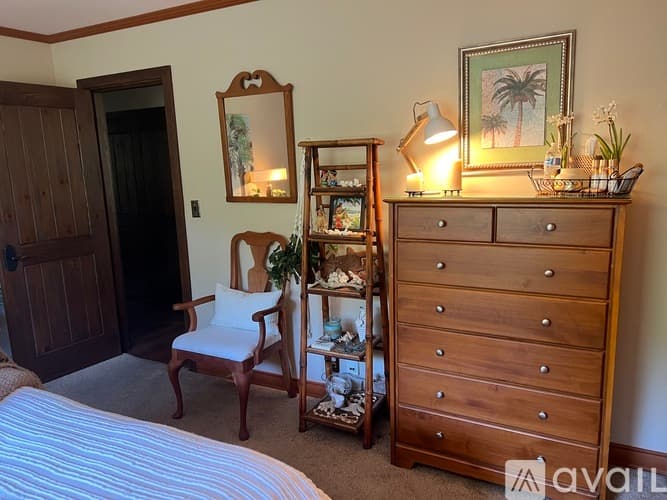 Santa Barbara Apartment: 1122 Palomino Road