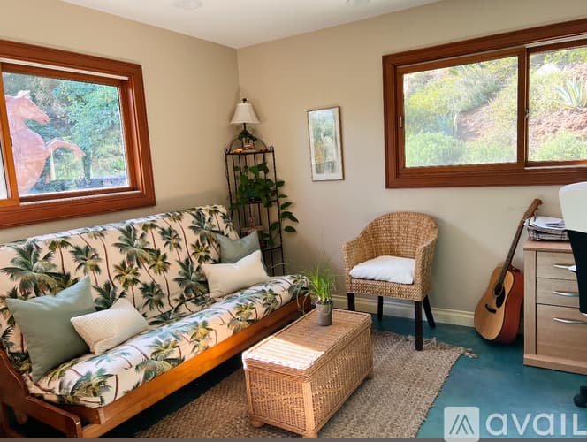 Santa Barbara Apartment: 1122 Palomino Road