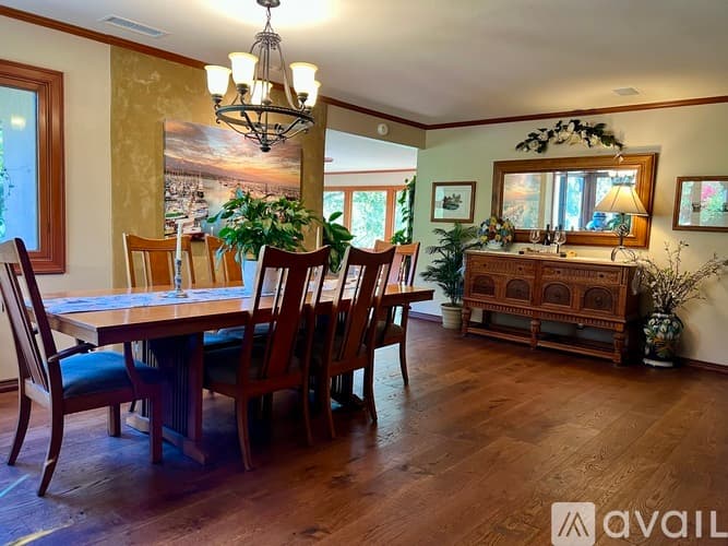 Santa Barbara Apartment: 1122 Palomino Road