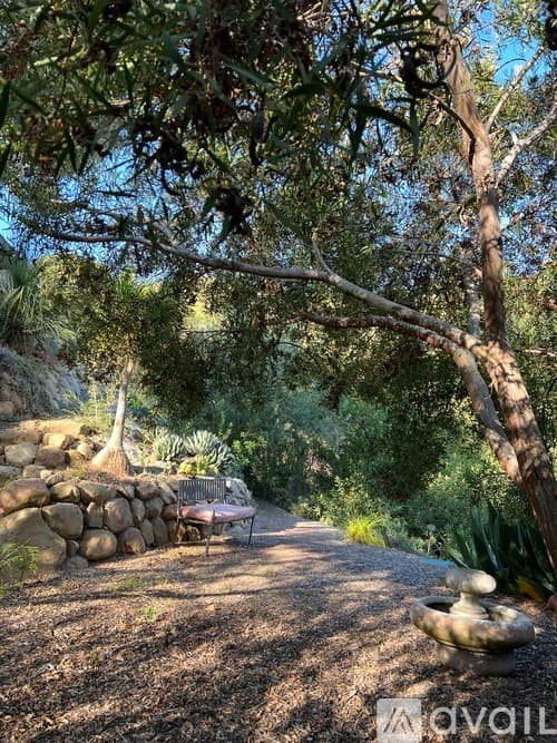 Santa Barbara Apartment: 1122 Palomino Road