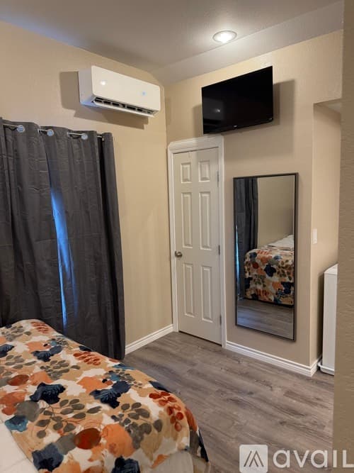 Robstown House: 2021 Co Rd 75