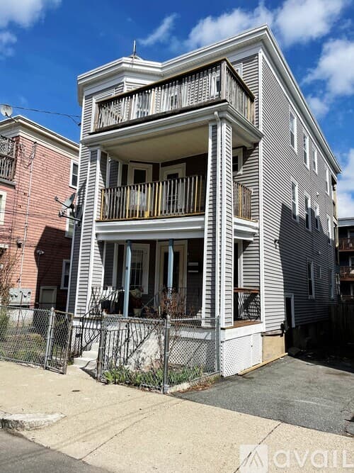 Boston Apartment: 30 Stellman Rd