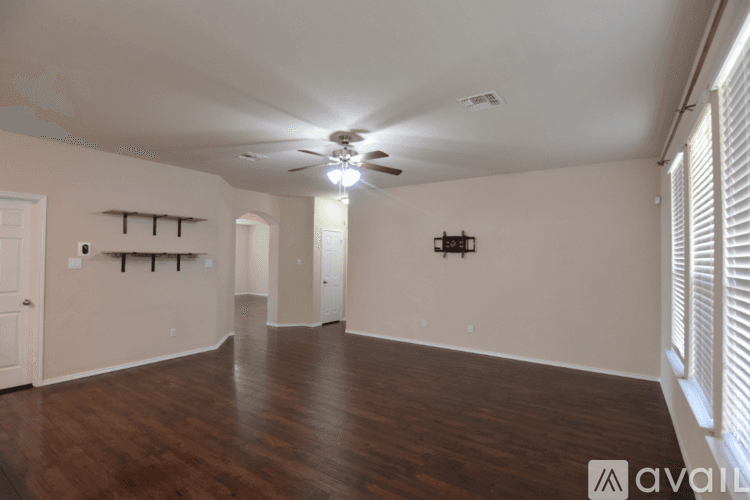 Temple House: 1114 Iron Glen Dr
