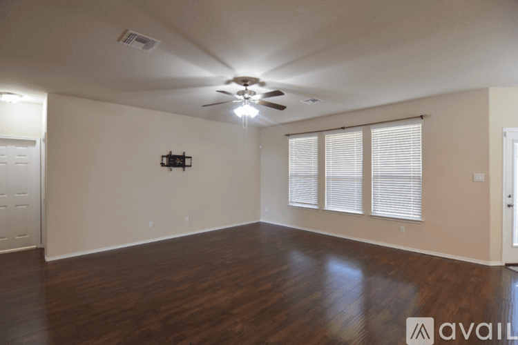 Temple House: 1114 Iron Glen Dr