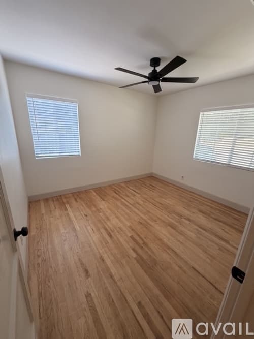 Los Angeles House: 5418 Crebs Avenue