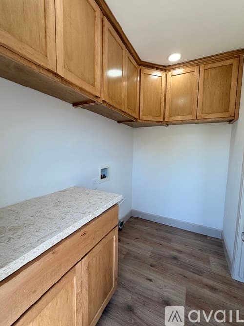 Los Angeles House: 5418 Crebs Avenue