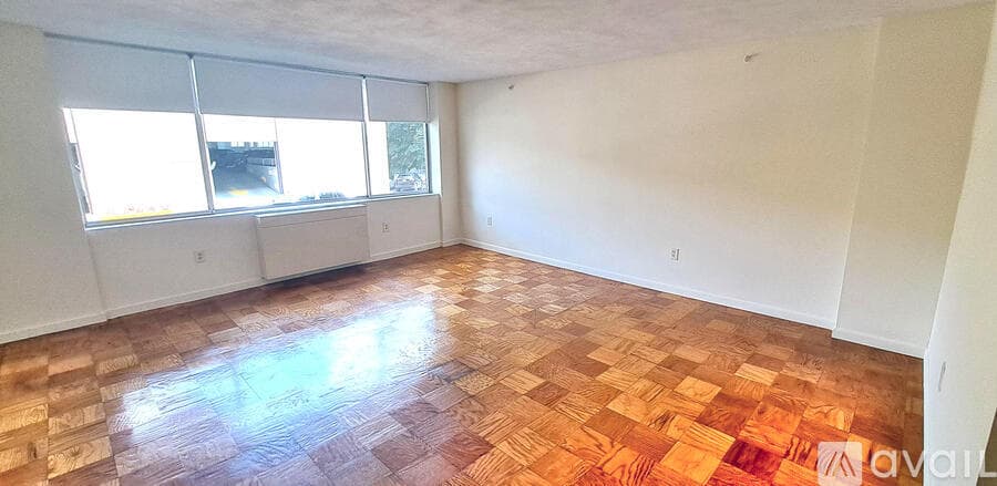Brookline Apartment: 101 Monmouth St