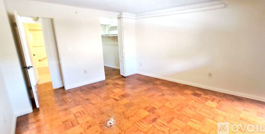 Brookline Apartment: 101 Monmouth St