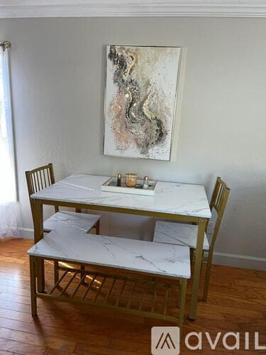 Hudson House: 17014 Meridian Blvd