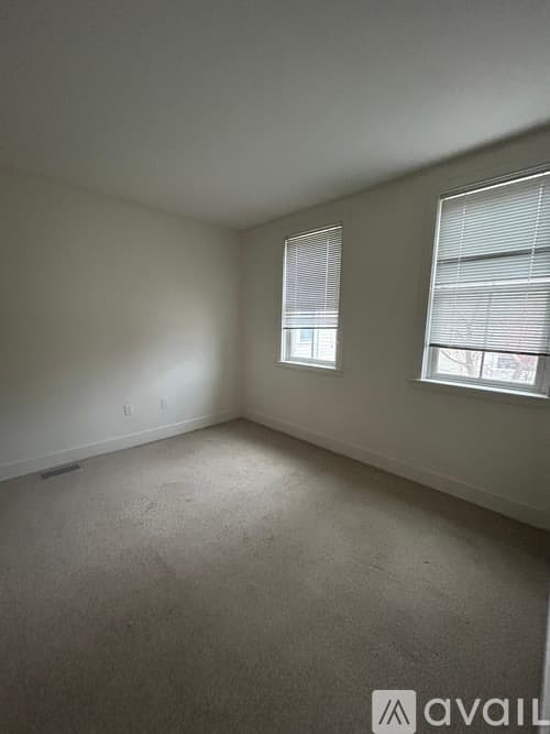 Cambridge Apartment: 110 Second St