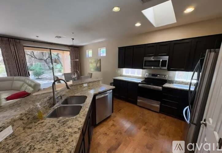 Anthem House: 41419 North Fairgreen Way