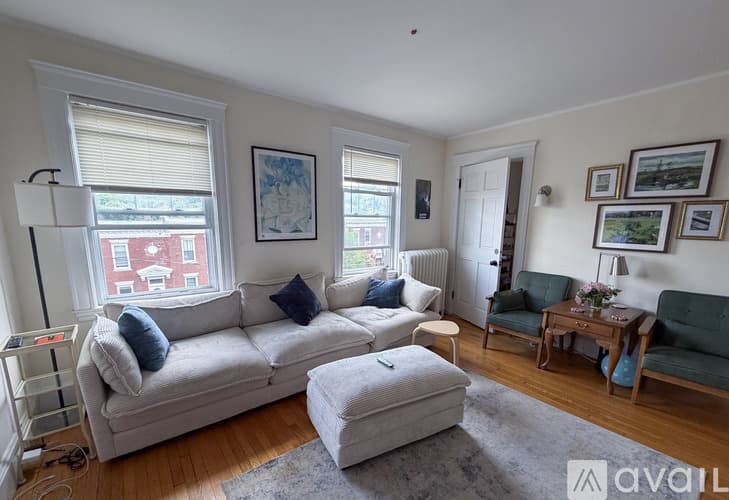 Boston Apartment: 51 Leamington Rd