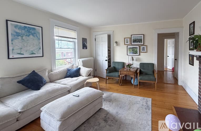 Boston Apartment: 51 Leamington Rd