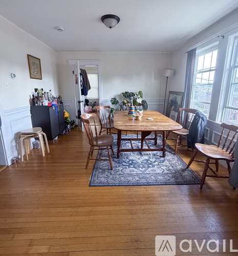 Boston Apartment: 51 Leamington Rd