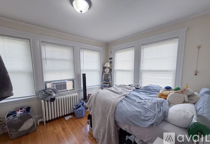 Boston Apartment: 51 Leamington Rd
