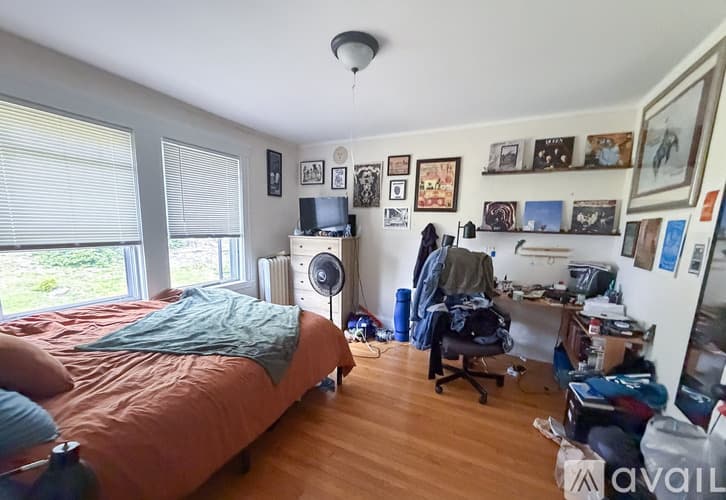 Boston Apartment: 51 Leamington Rd