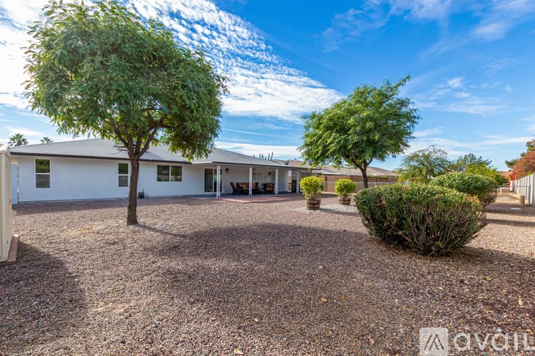Sun City House: 9830 W Evergreen Dr