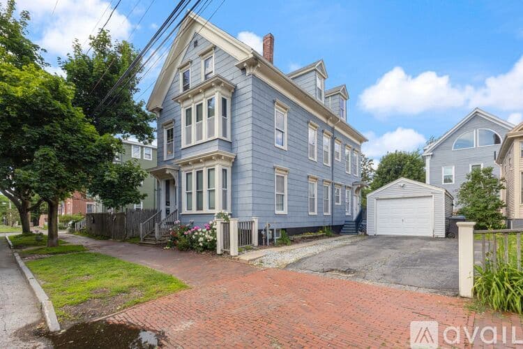 Portland Apartment: 67 North Street