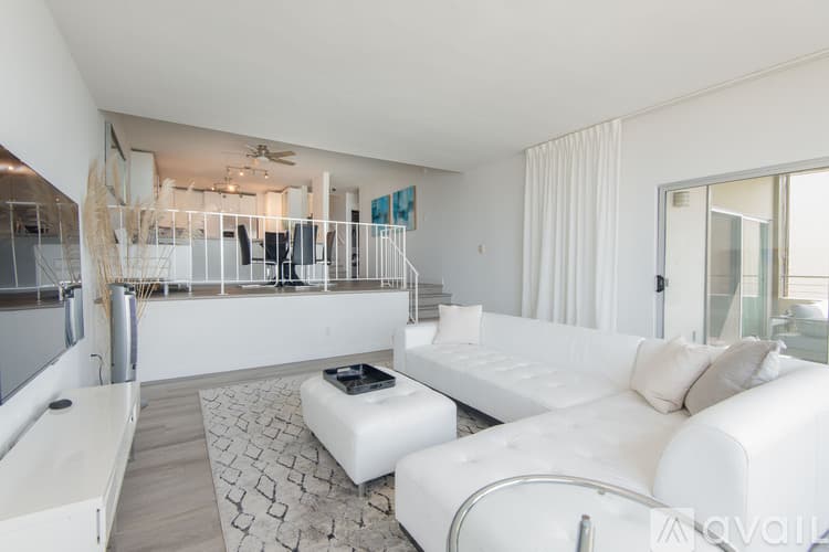 Malibu Condo: 18063 Coastline Dr