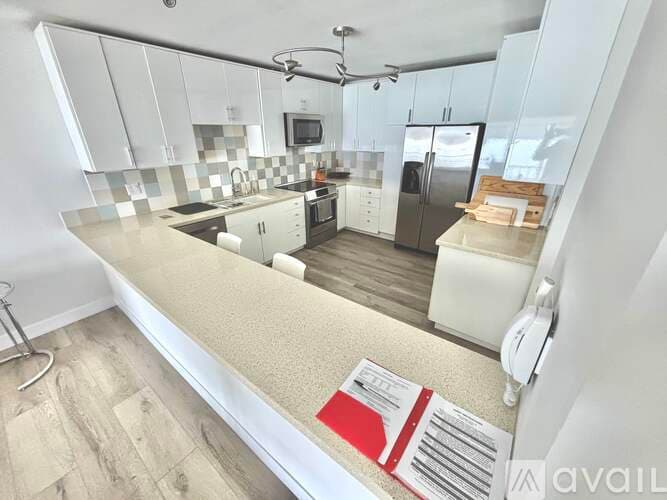 Malibu Condo: 18063 Coastline Dr